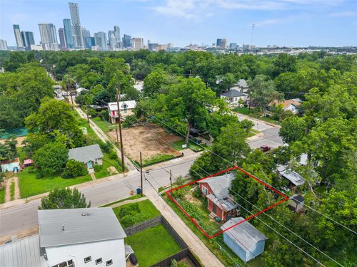 67 Anthony Street, Austin, TX, 78702 | Card Image