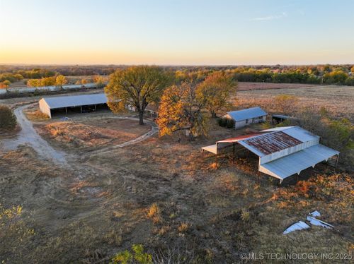13400 Ew 17 Rd, Delaware, OK, 74027-1056 | Card Image