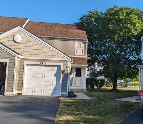 2716 Yorkshire Ct, Aurora, IL, 60502-2315 | Card Image