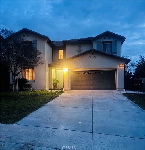 31271 Moss St, Mentone, CA, 92359-1526 | Card Image