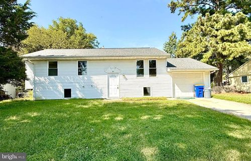 1573 Nathaniel Mitchell Rd, DOVER, DE, 19904-7011 | Card Image