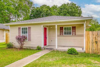 820 Colbert Ave, House other with 4 bedrooms, 2 bathrooms and null parking in Pensacola FL | Image 1