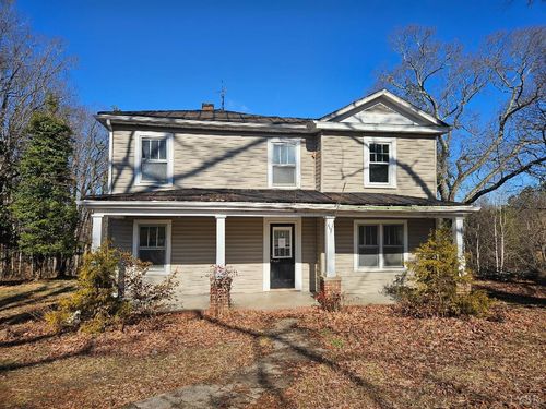 3793 Smith Mountain Lake Pkwy, Huddleston, VA, 24104-3711 | Card Image