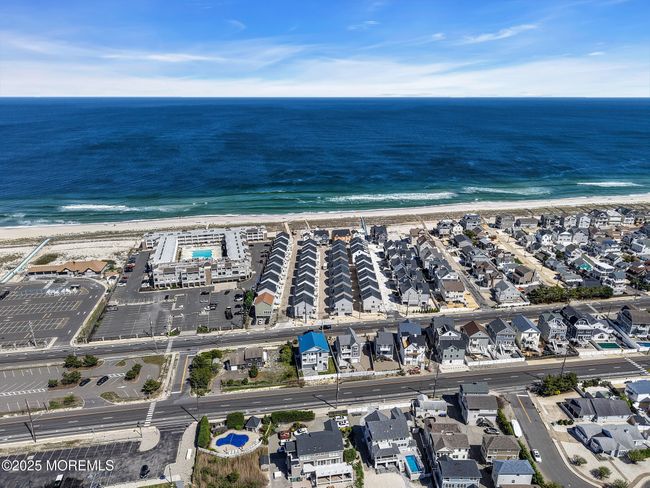 6 Shell Rd, Condo with 2 bedrooms, 3 bathrooms and 2 parking in Mantoloking NJ | Image 48