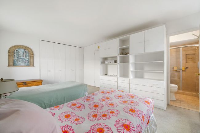 Large Master Bedroom with private bath | Image 11