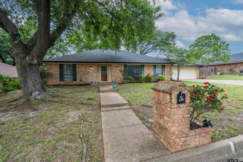 709 W Rieck Rd, Tyler, TX, 75703-3559 | Card Image