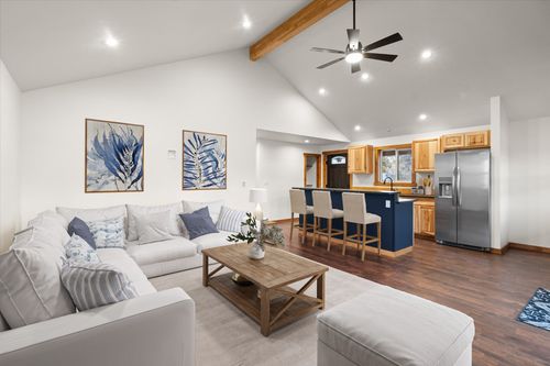 417 8th Ave W, KALISPELL, MT, 59901-4771 | Card Image