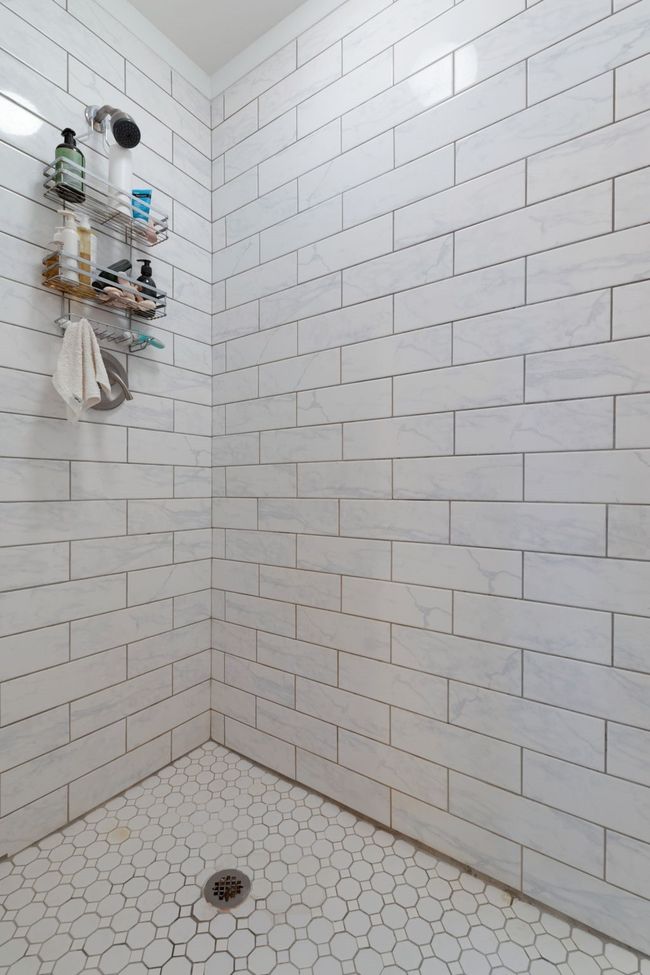 801 E Avenue C, House other with 4 bedrooms, 3 bathrooms and null parking in Lampasas TX | Image 24