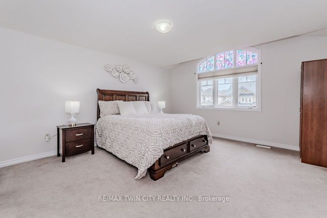 135 Harding St, House other with 3 bedrooms, 3 bathrooms and 1 parking in Kitchener ON | Image 20