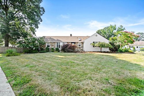 246 W 4th St, FLORENCE, NJ, 08518-1904 | Card Image