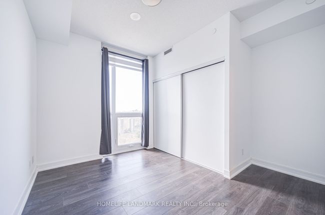 1205 - 36 Forest Manor Rd, Condo with 3 bedrooms, 2 bathrooms and null parking in North York ON | Image 12