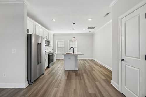 1963 Read Ave, Chattanooga, TN, 37408-1837 | Card Image