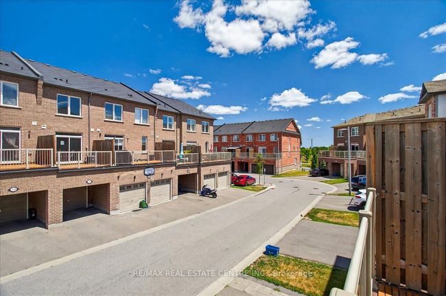 1373 Salem Rd N, House attached with 4 bedrooms, 3 bathrooms and 1 parking in Ajax ON | Image 26