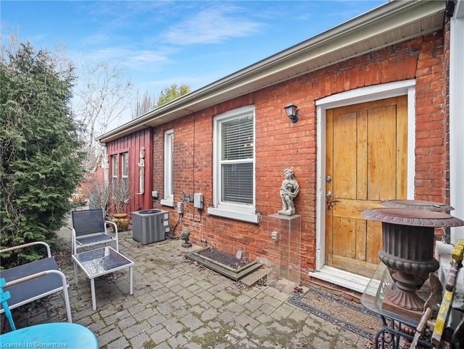 80 Ferrie St W, House other with 2 bedrooms, 2 bathrooms and 1 parking in Hamilton ON | Image 26