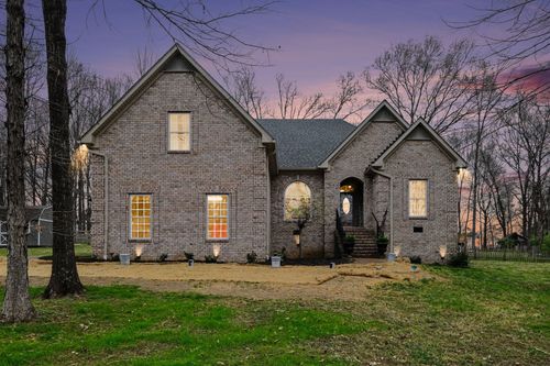 1213 Lake Marie Rd, Gallatin, TN, 37066-8702 | Card Image