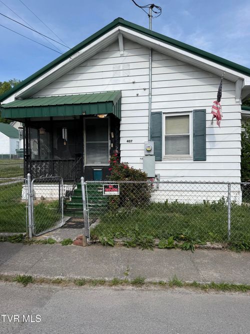 407 Spruce St, Appalachia, VA, 24216-2021 | Card Image