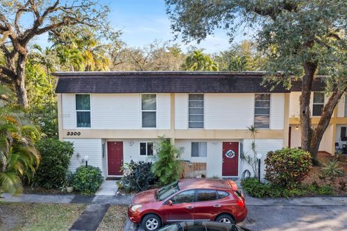 3300 Atlanta St, Hollywood, FL, 33021-3146 | Card Image
