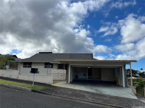 upstairs-98-1429 Akaaka Street, Aiea, HI, 96701 | Card Image
