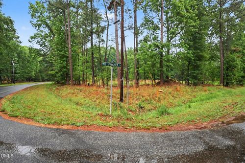 2116 Forest Ridge Pl, Durham, NC, 27705-9245 | Card Image