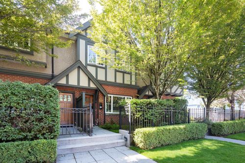1016 W 45th Ave, Vancouver, BC, V6M2G6 | Card Image