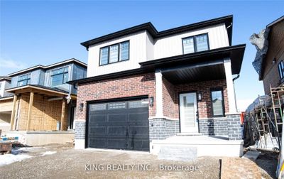 130 Knott Dr, House other with 4 bedrooms, 3 bathrooms and 3 parking in London ON | Image 2