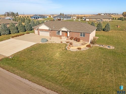 1698 Mustang Pass Pass, Larchwood, IA, 51241 | Card Image