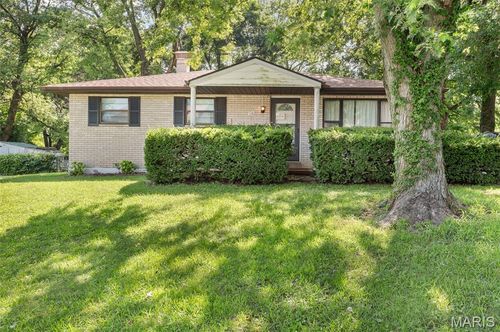 118 Hillcrest Dr, Glen Carbon, IL, 62034-1830 | Card Image