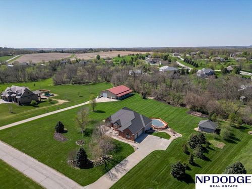 7657 Saddle Dr, Papillion, NE, 68046-5807 | Card Image