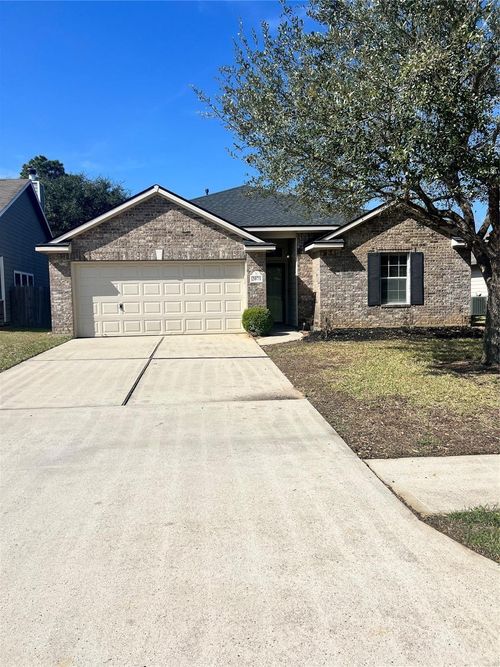 2071 Midlane Dr, Conroe, TX, 77301-4685 | Card Image