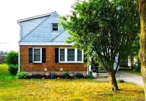 211 Burke Dr, Cheektowaga, NY, 14215-1322 | Card Image