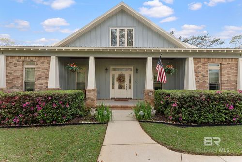 107 Ronforth St, Fairhope, AL, 36532-2721 | Card Image