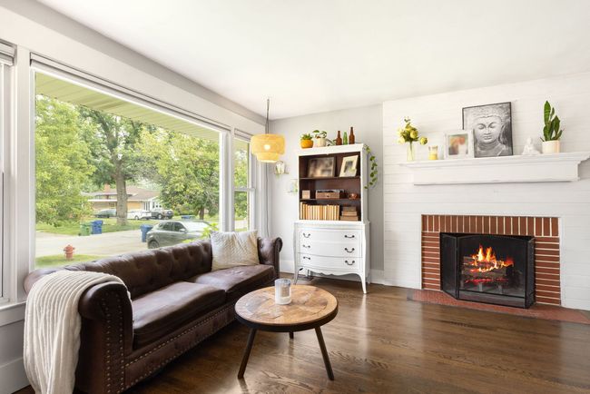 10830 S Tripp Ave, House other with 3 bedrooms, 2 bathrooms and 2 parking in Oak Lawn IL | Image 7