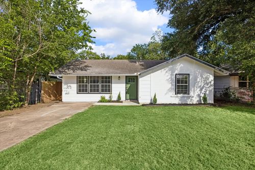 6915 Cherry Meadow Dr, Austin, TX, 78745-5333 | Card Image