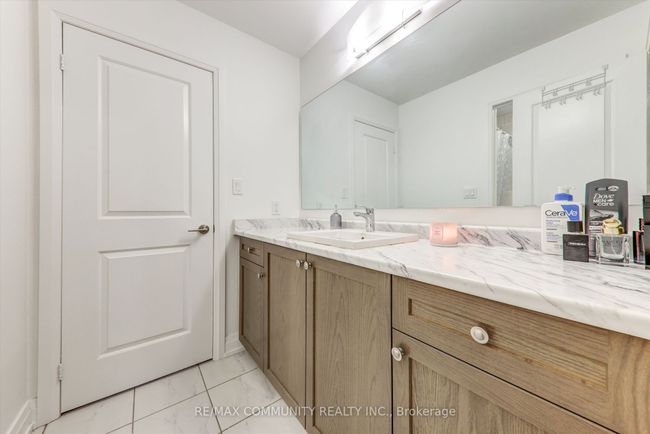14 Audubon St, House other with 5 bedrooms, 5 bathrooms and 4 parking in Whitby ON | Image 19