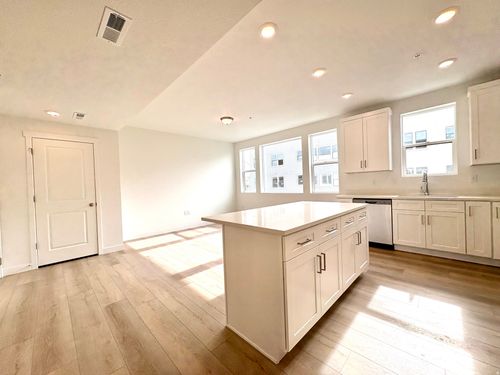 203-718 W Blue Magic Ln, Midvale, UT, 84047 | Card Image