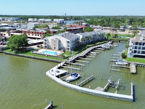 205-205 Yacht Club Lane, Seabrook, TX, 77586 | Card Image