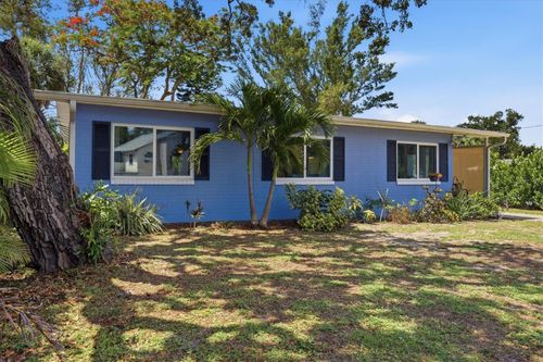 709 Padua Ct, NOKOMIS, FL, 34275-2744 | Card Image