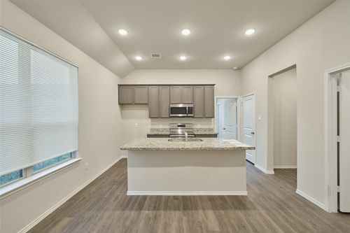 9992 Calendar St, Willis, TX, 77318-7236 | Card Image