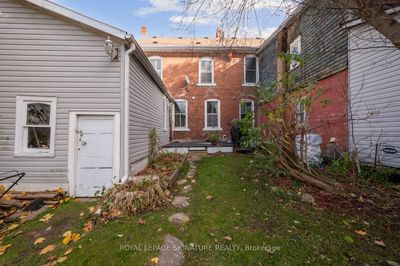 18 1 St St, House attached with 3 bedrooms, 4 bathrooms and 2 parking in Orangeville ON | Image 3