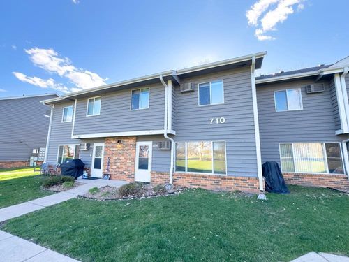 104-710 West Village Road, Chanhassen, MN, 55317 | Card Image