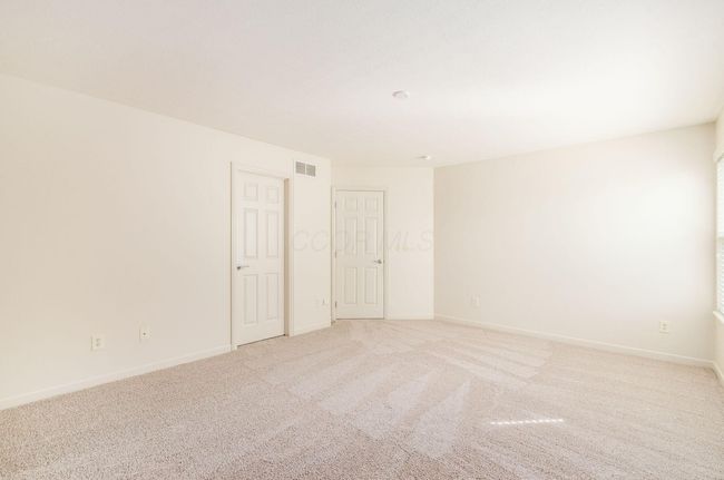 5681 Sugarwood Dr, House other with 4 bedrooms, 3 bathrooms and null parking in New Albany OH | Image 24