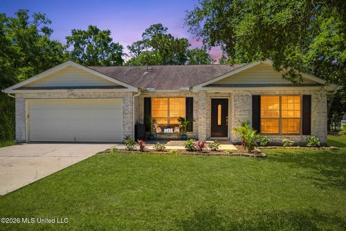 2505 Shelby Lane, Ocean Springs, MS, 39564 | Card Image