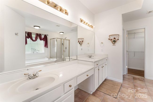 1801 Briarcrest Dr Nw, House other with 5 bedrooms, 3 bathrooms and null parking in Charlotte NC | Image 35