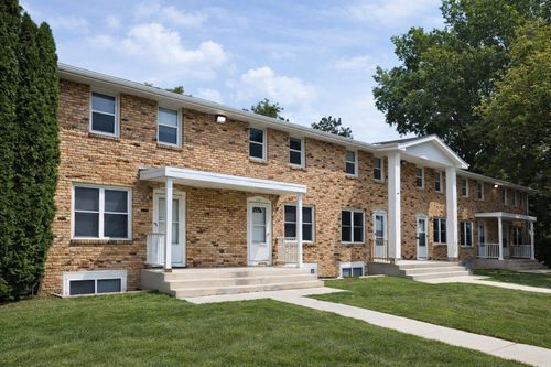 7341 62nd Ave N, New Hope, MN, 55428-2823 | Card Image