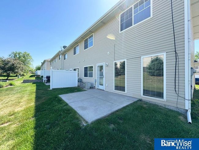 1630 Sawyer St, Townhouse with 3 bedrooms, 3 bathrooms and 2 parking in Lincoln NE | Image 38
