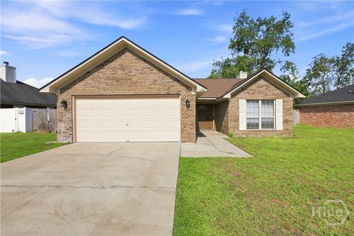 176 Wayfair Ln, Hinesville, GA, 31313-8308 | Card Image