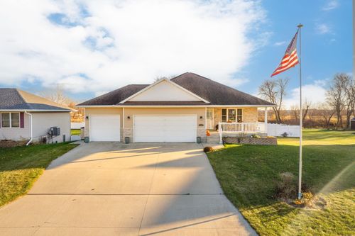 141 Greenbush Drive, Raymond, IA, 50667 | Card Image