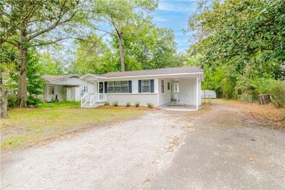 8 Circle Drive, House other with 3 bedrooms, 1 bathrooms and null parking in Saraland AL | Image 2