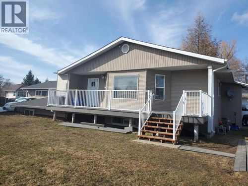 450 Tofield St, Prince George, BC, V2M1X8 | Card Image