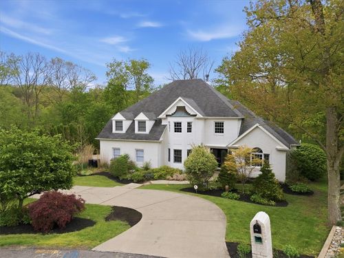 113 Pinehaven Ct, Aliquippa, PA, 15001-1671 | Card Image